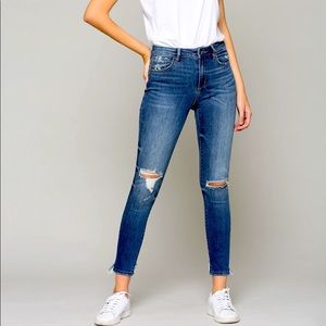 Hidden High-Rise Skinny